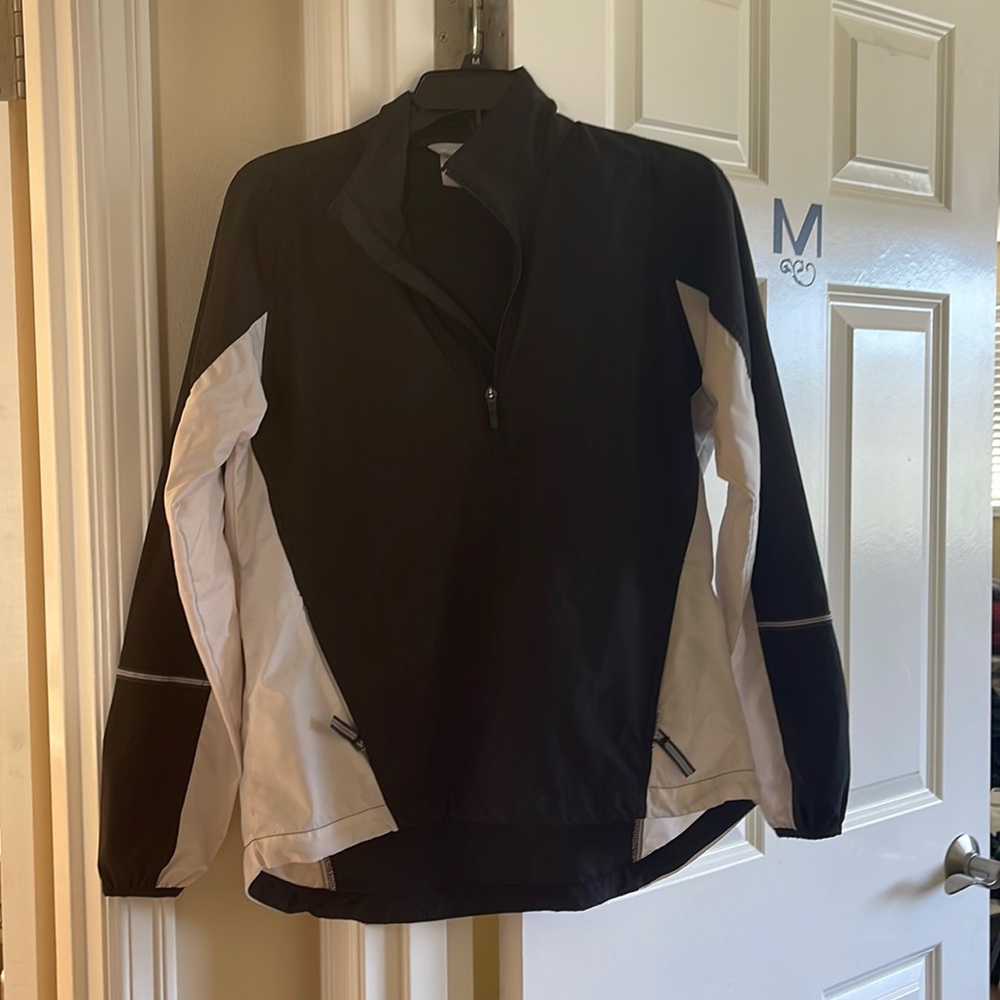 NEVER WORN NEW BALANCE 1/2 ZIP JACKET - Womens L